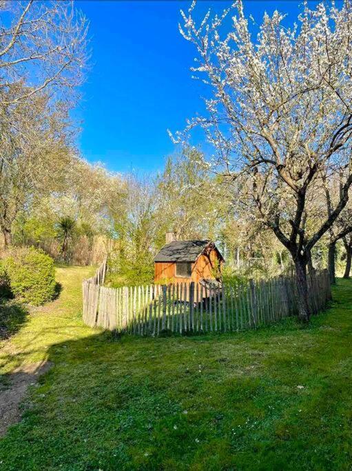 Maisons De Campagne. Gite Vert. Brigne Eksteriør billede